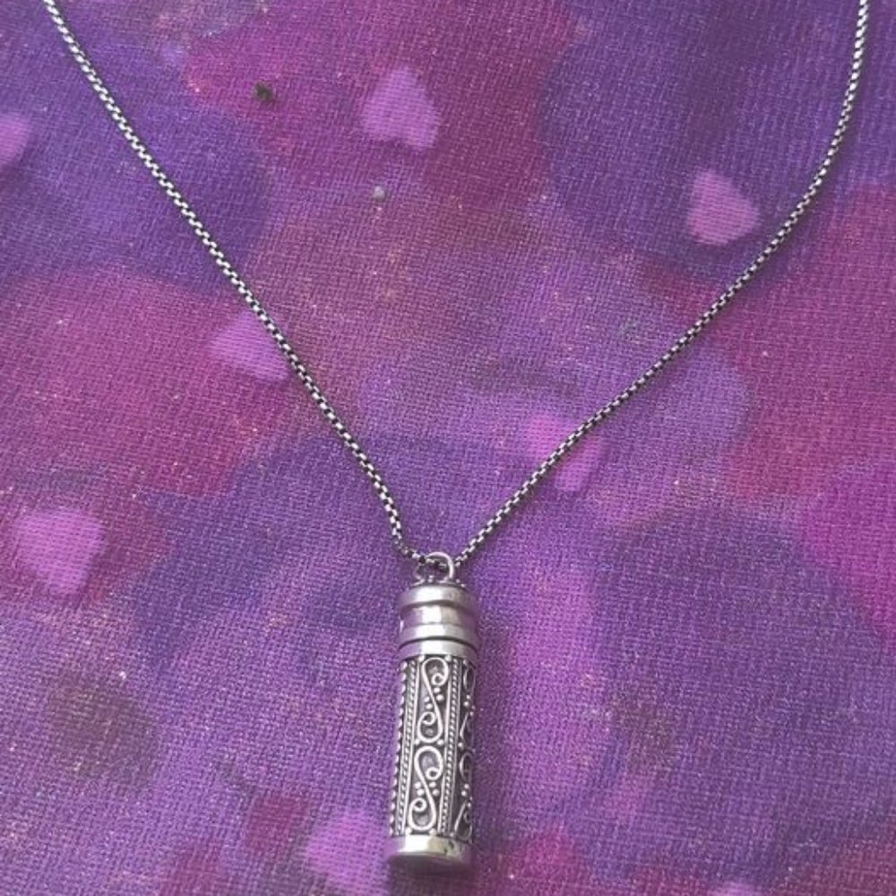 STERLING SILVER 16" W/2" EXTENDER NECKLACE SECRET CONTAINER